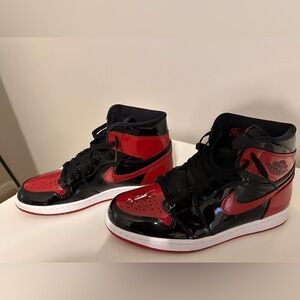 Air Jordan 1 Retro High OG Patent Bred Sz 10